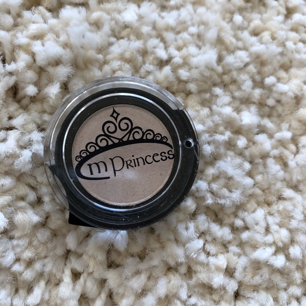 Makeup lot - Picture 5 of 8